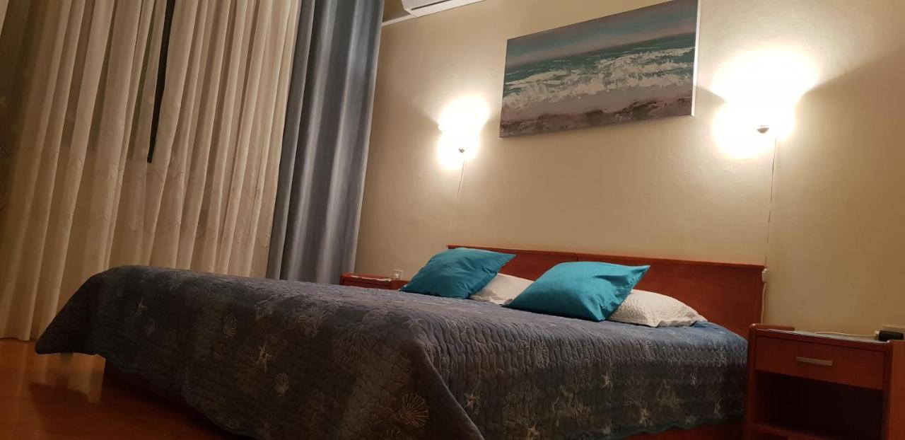 Aneli Rooms & Apartament โรวีน ภายนอก รูปภาพ