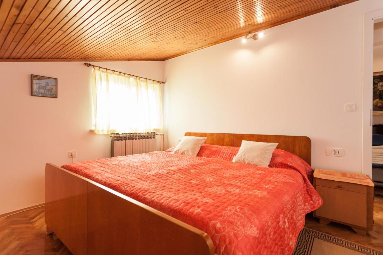 Aneli Rooms & Apartament โรวีน ภายนอก รูปภาพ