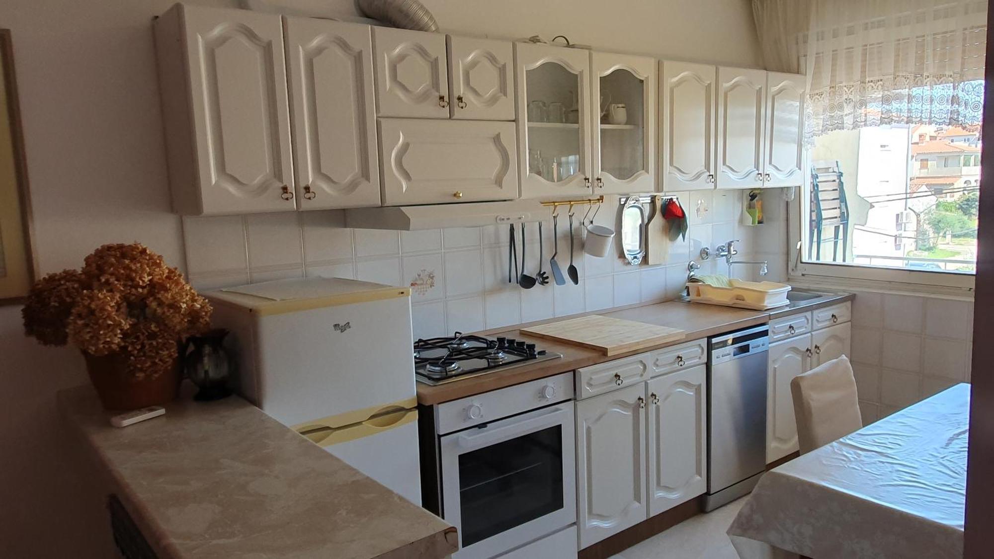 Aneli Rooms & Apartament โรวีน ภายนอก รูปภาพ